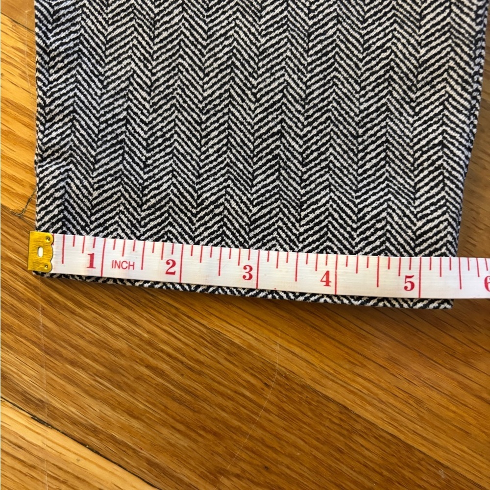 Old Navy Black and White Herringbone Pants - Picture 12 of 12